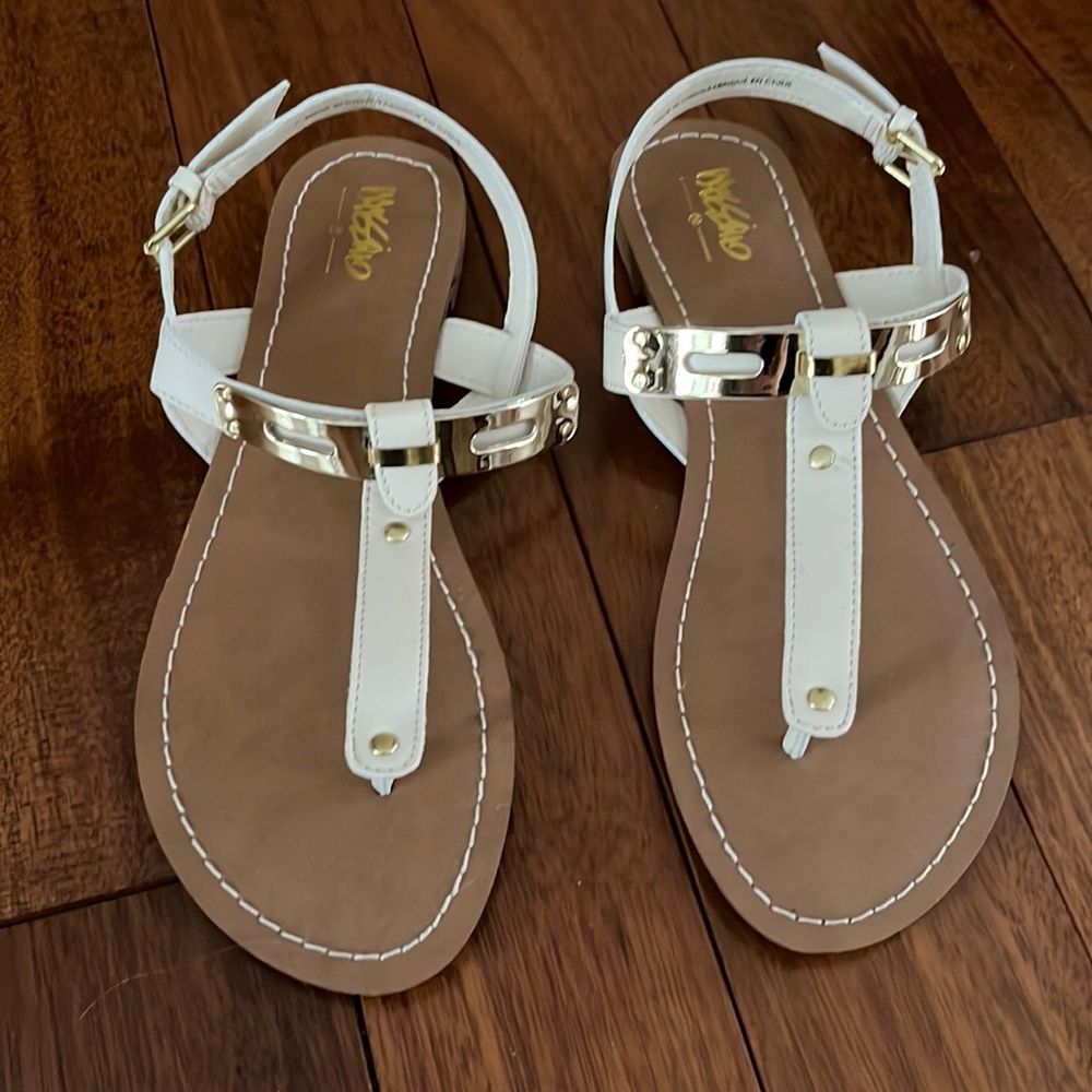 Bone colour sandals by Massimo. New.. never worn. In original box (Size 7)